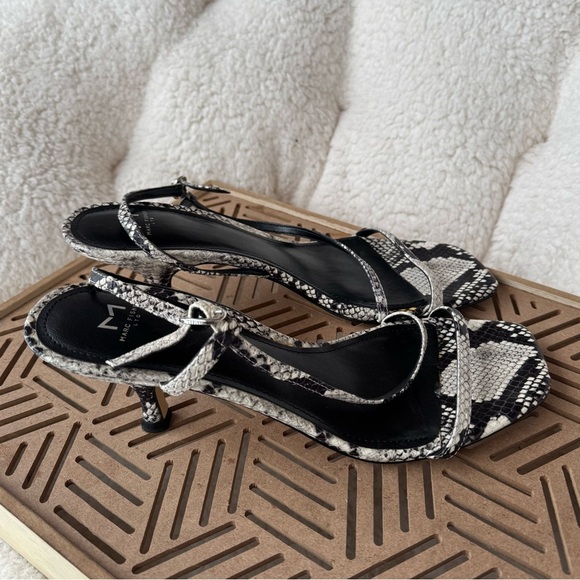 MARC FISHER - GOVE 2 LEATHER SANDAL Leather Snake Print Dress Sandals Size 8.5 - Picture 10 of 13